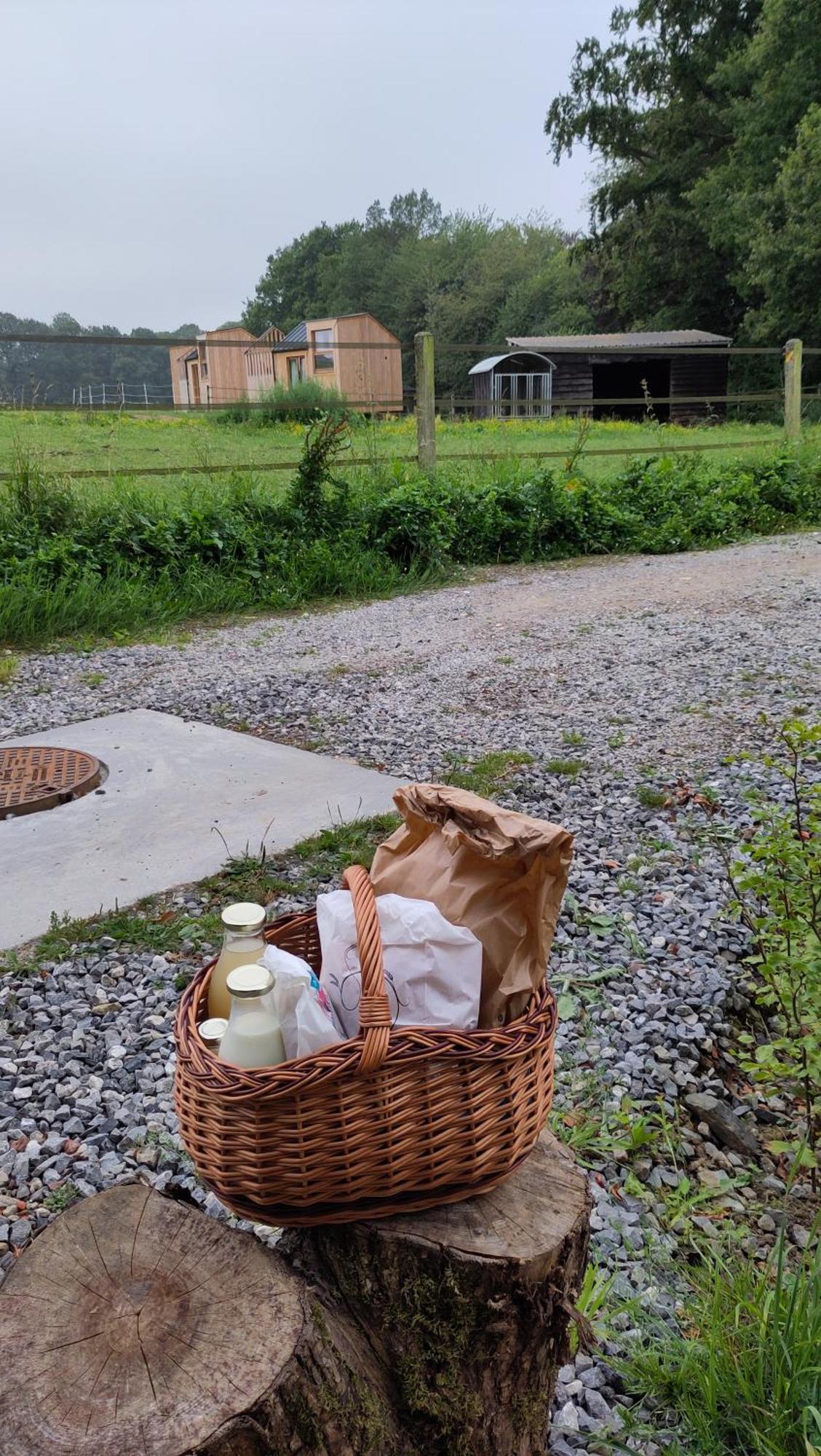 Les Cabanes Champetres - Le Domaine Des Trois Tilleuls Villers-la-Ville 외부 사진