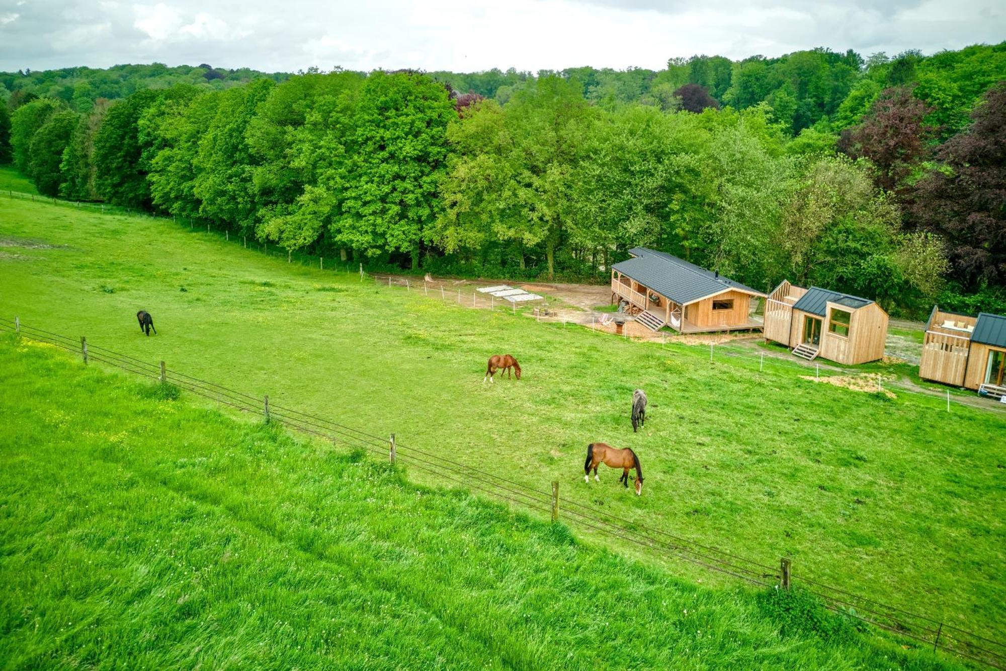 Les Cabanes Champetres - Le Domaine Des Trois Tilleuls Villers-la-Ville 외부 사진